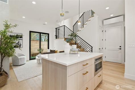 11426 108th Avenue NE Kirkland WA 98033