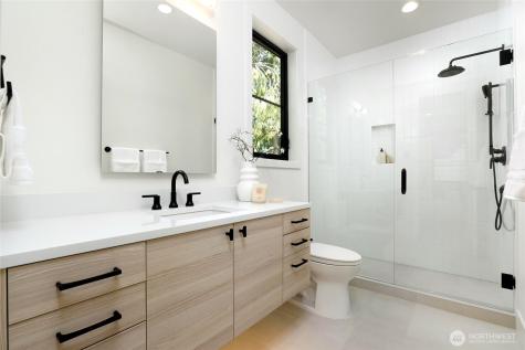 11426 108th Avenue NE Kirkland WA 98033