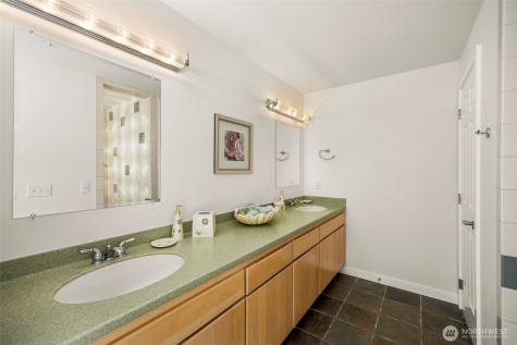 6436 Ebb Tide Lane Freeland WA 98249