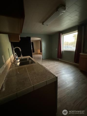 122 W 4th Avenue Omak WA 98841