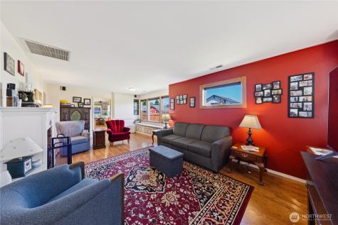 3704 Commercial Avenue Anacortes WA 98221