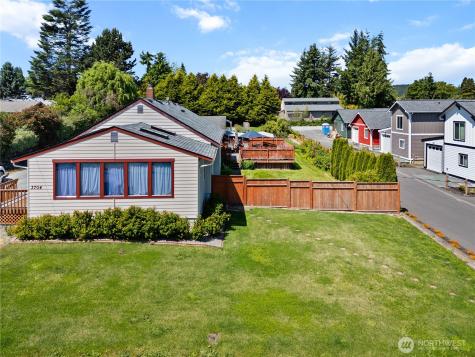 3704 Commercial Avenue Anacortes WA 98221