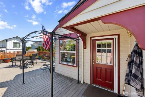 3704 Commercial Avenue Anacortes WA 98221