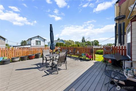 3704 Commercial Avenue Anacortes WA 98221