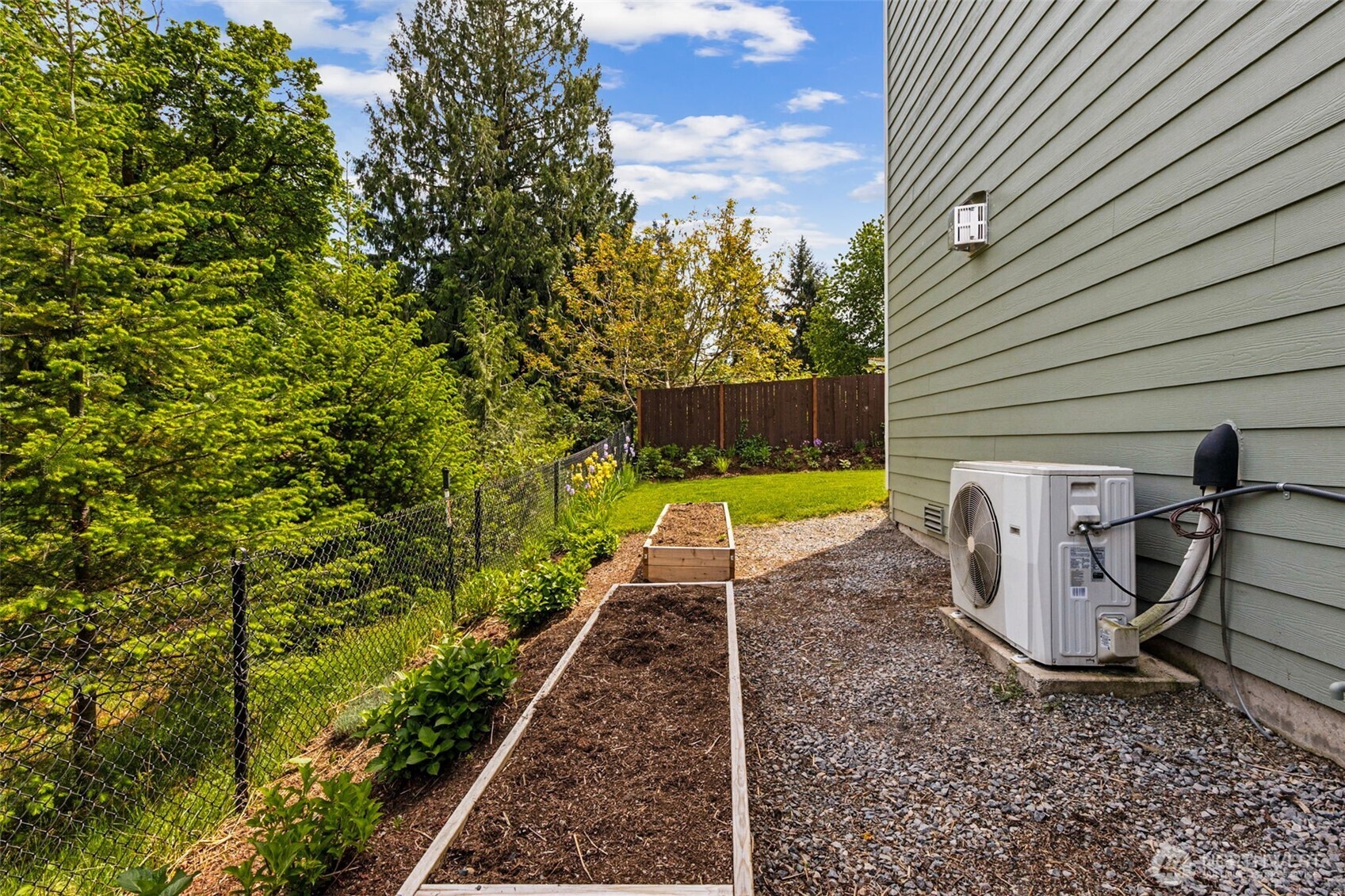 6662 Percy Lane SE Tumwater WA 98501