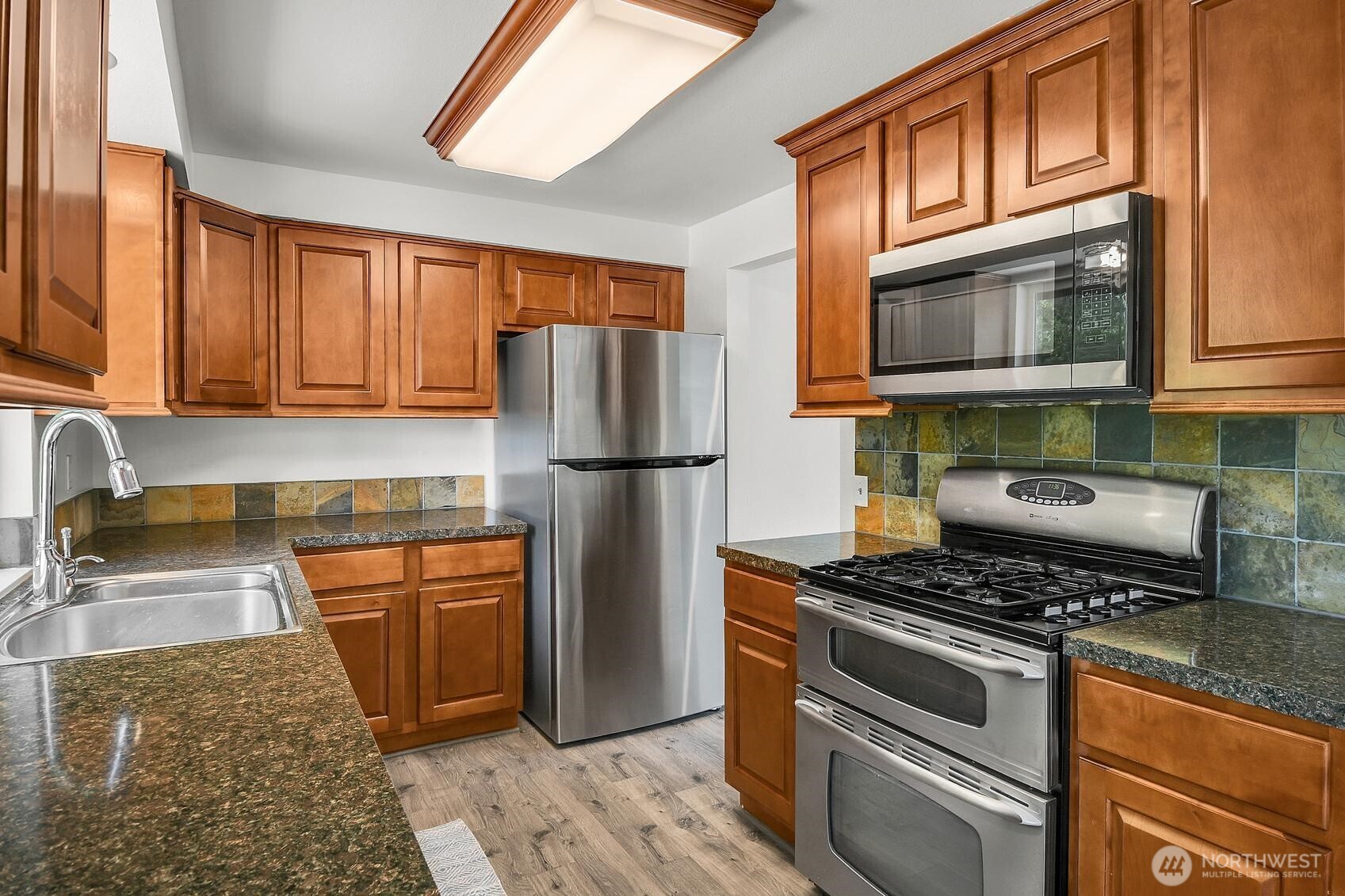 2420 SW 326th Street Federal Way WA 98023