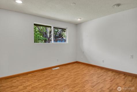 2420 SW 326th Street Federal Way WA 98023