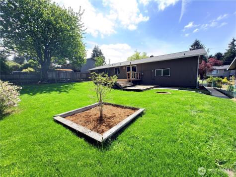 2420 SW 326th Street Federal Way WA 98023