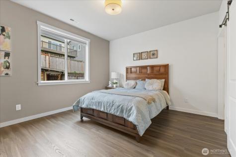9219 Jacobia Avenue SE Snoqualmie WA 98065