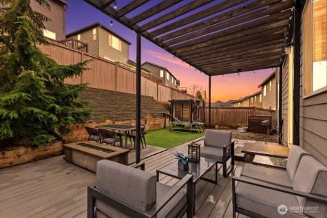 9219 Jacobia Avenue SE Snoqualmie WA 98065