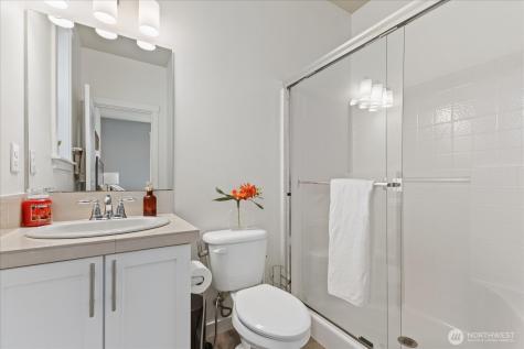 9219 Jacobia Avenue SE Snoqualmie WA 98065