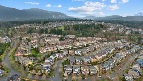 9219 Jacobia Avenue SE Snoqualmie WA 98065