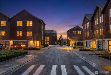 4566 Flying Goat Avenue NE Bainbridge Island WA 98110