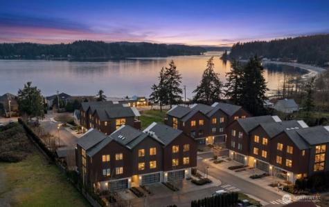 4566 Flying Goat Avenue NE Bainbridge Island WA 98110