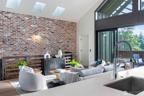 4566 Flying Goat Avenue NE Bainbridge Island WA 98110