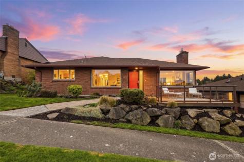 4019 SW Henderson Street Seattle WA 98136