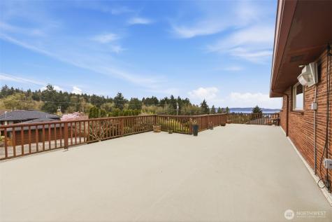 4019 SW Henderson Street Seattle WA 98136