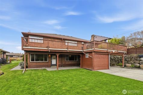 4019 SW Henderson Street Seattle WA 98136