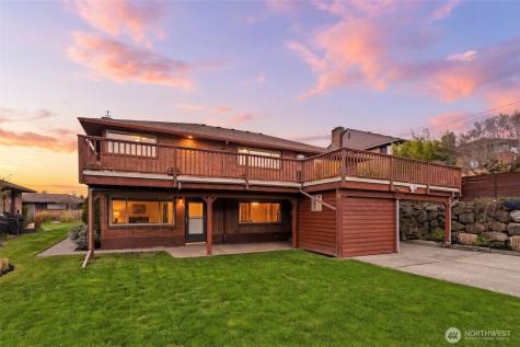 4019 SW Henderson Street Seattle WA 98136