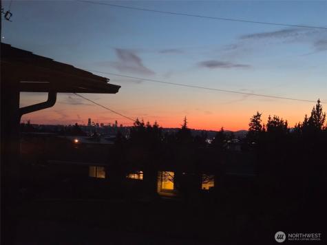 6504 113th Avenue NE Kirkland WA 98033