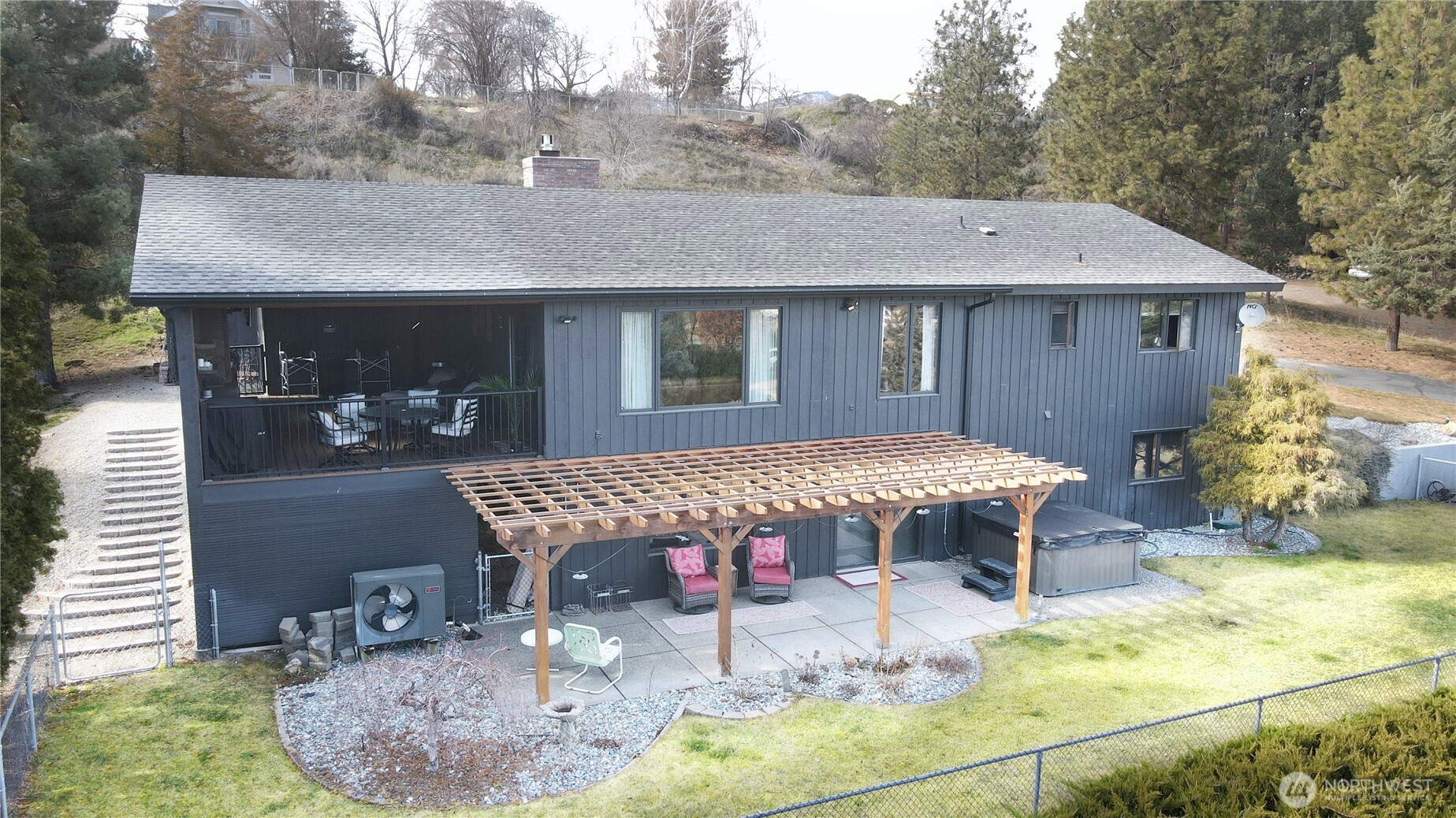 190 Hennepin Okanogan WA 98840