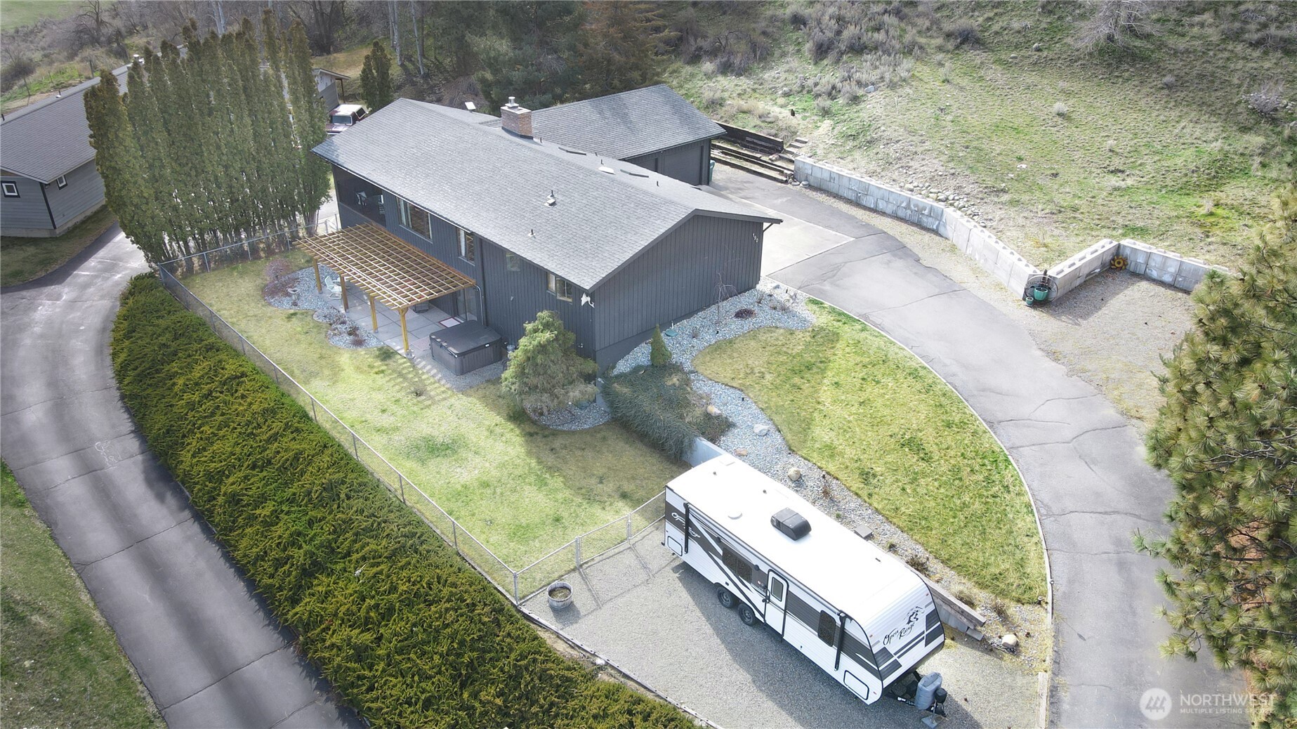 190 Hennepin Okanogan WA 98840