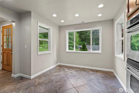 17210 SE May Valley Road Renton WA 98059