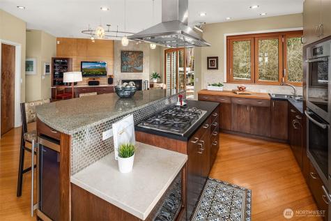 14740 SE 56th Street Bellevue WA 98006