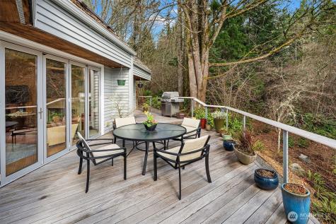 14740 SE 56th Street Bellevue WA 98006