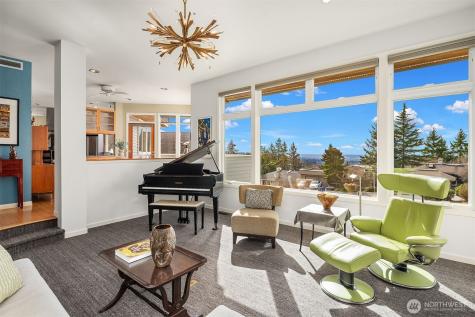 14740 SE 56th Street Bellevue WA 98006