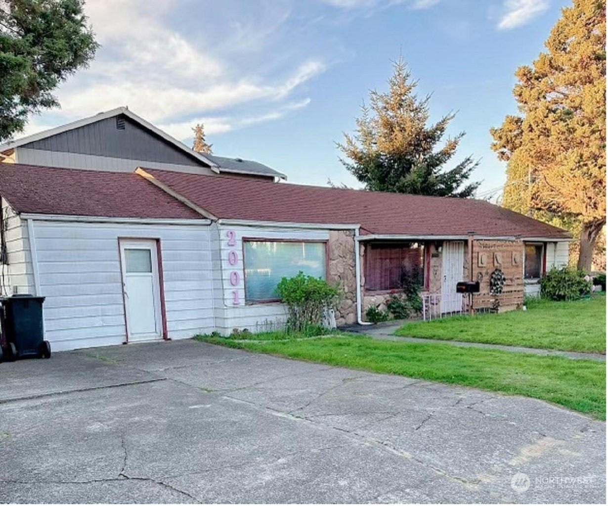 2001 S 17th Street Tacoma WA 98405