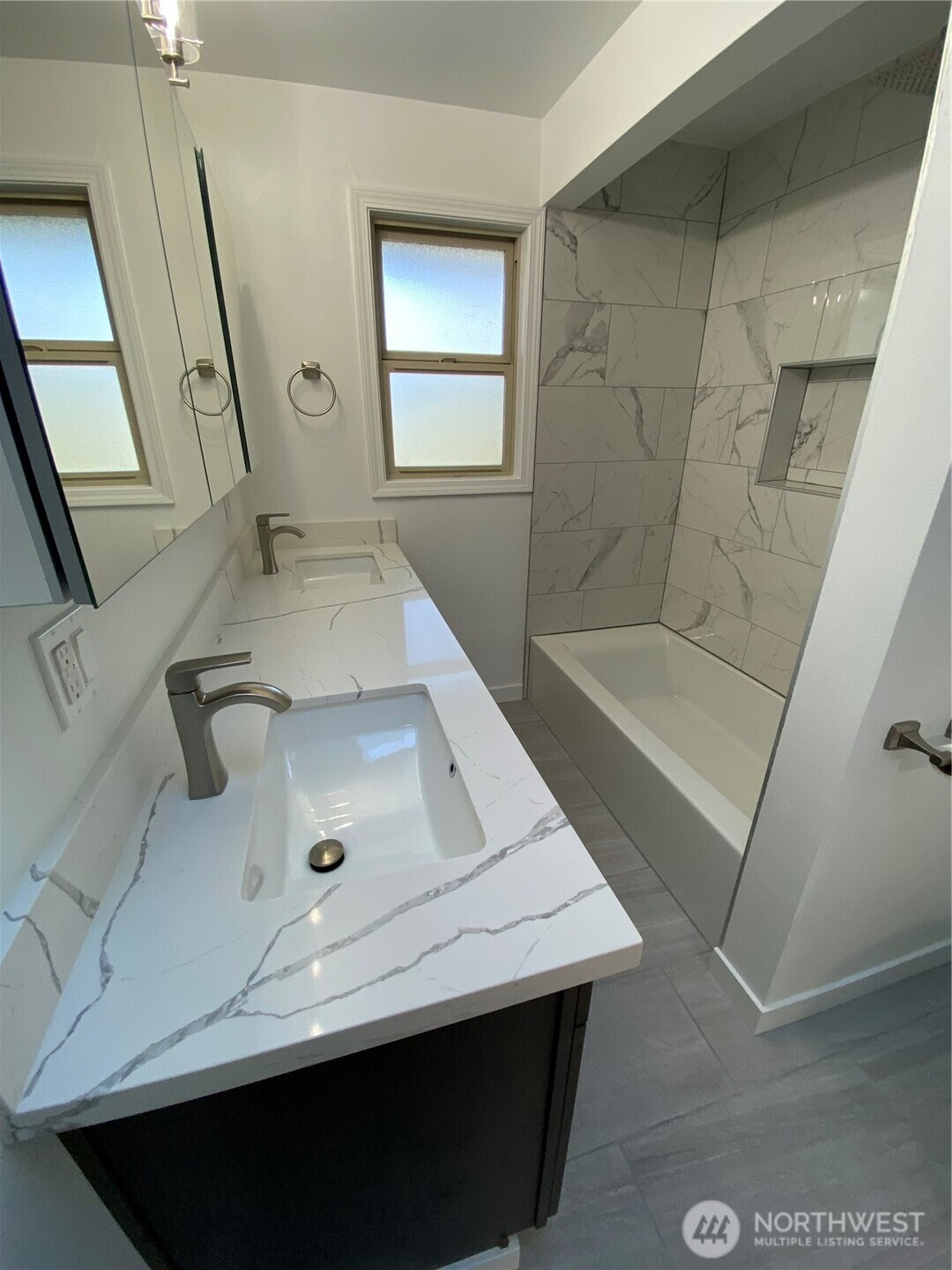 4916 24th Place S Seattle WA 98108