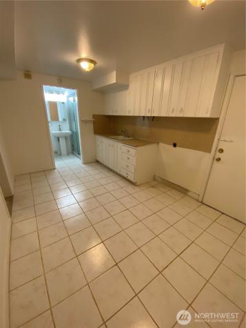 4916 24th Place S Seattle WA 98108