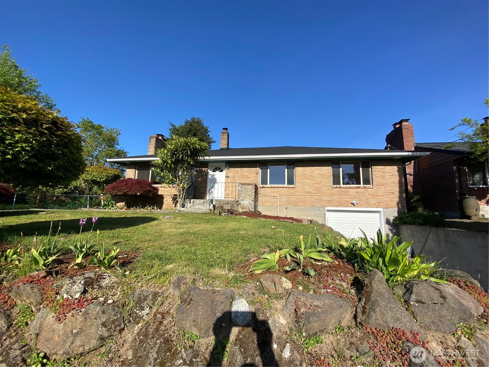 4916 24th Place S Seattle WA 98108