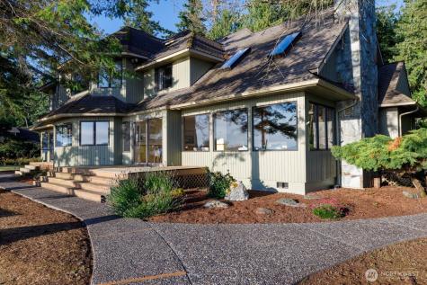 4079 Forest Lane Anacortes WA 98221