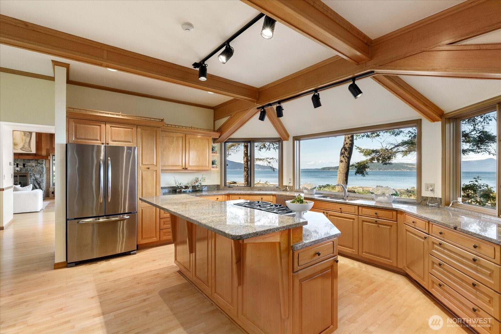 4079 Forest Lane Anacortes WA 98221