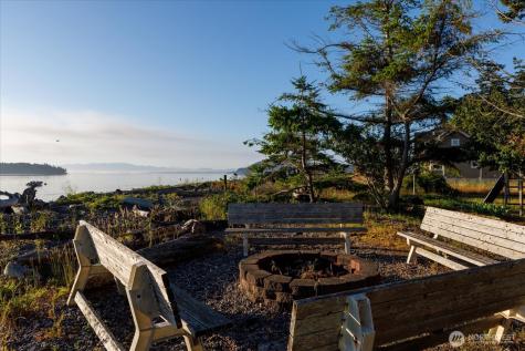 4079 Forest Lane Anacortes WA 98221