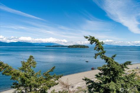 4079 Forest Lane Anacortes WA 98221
