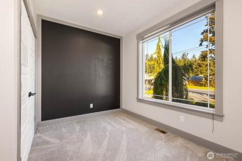 17210 36th Avenue E Tacoma WA 98446