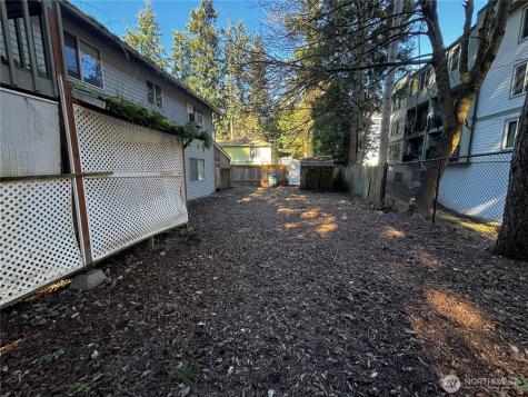 724 N 137th Street Seattle WA 98133