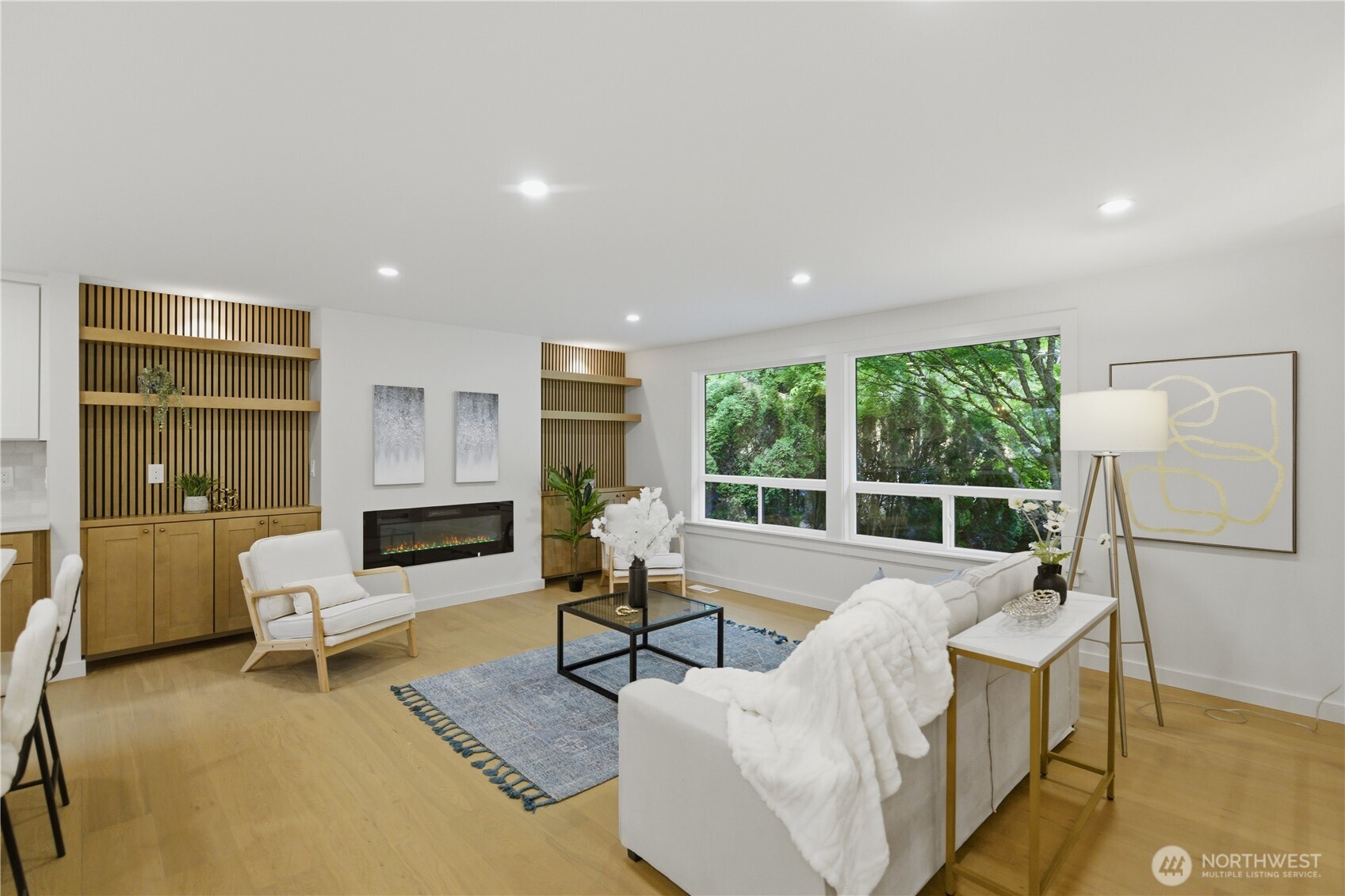 4008 NE 197th Street Lake Forest Park WA 98155
