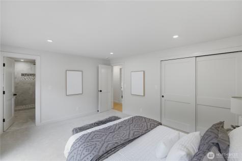 4008 NE 197th Street Lake Forest Park WA 98155