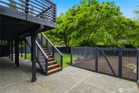 4008 NE 197th Street Lake Forest Park WA 98155