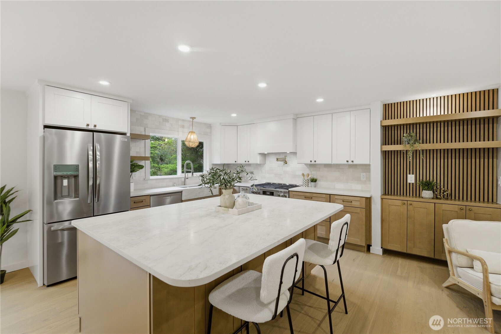 4008 NE 197th Street Lake Forest Park WA 98155