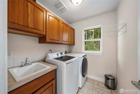 22851 SE Lake Wilderness Drive S Maple Valley WA 98038