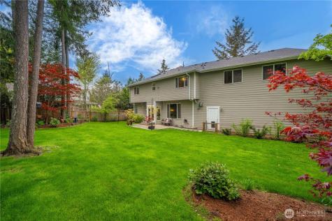22851 SE Lake Wilderness Drive S Maple Valley WA 98038