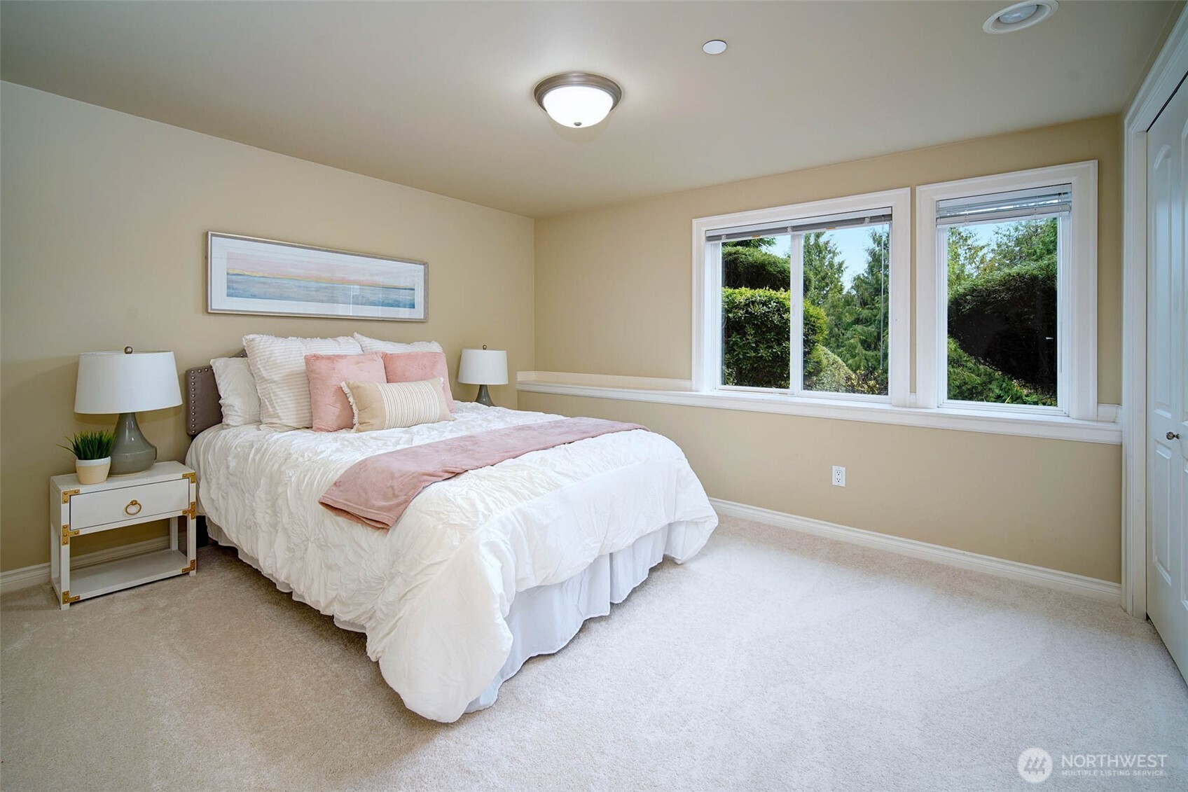 6145 93rd Avenue SE Mercer Island WA 98040