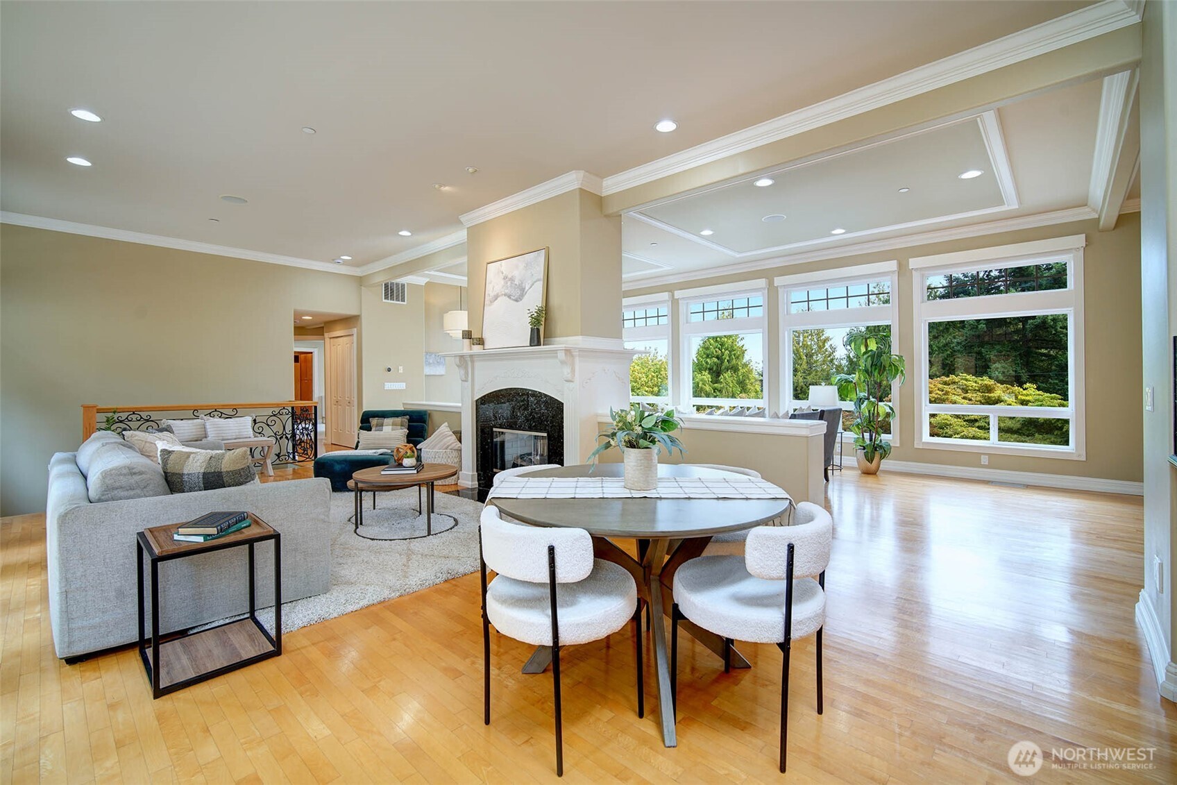 6145 93rd Avenue SE Mercer Island WA 98040