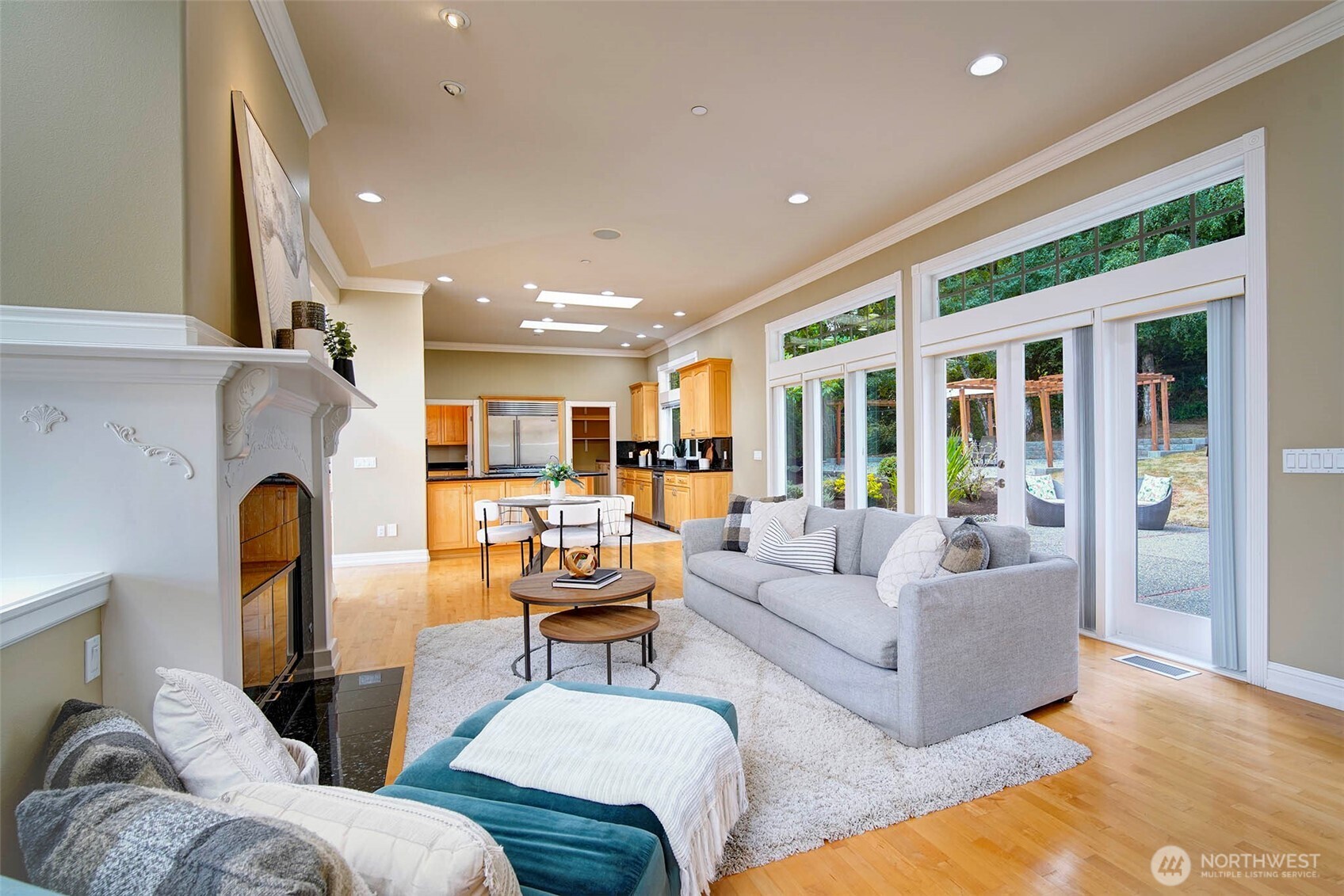6145 93rd Avenue SE Mercer Island WA 98040