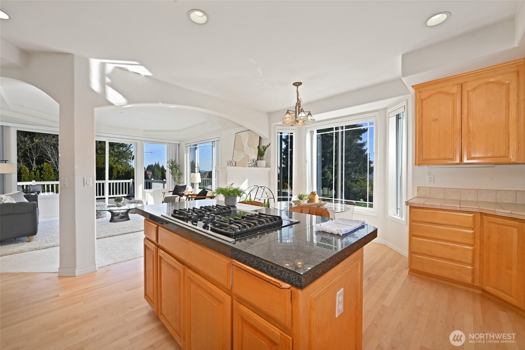 2203 12th Court NW Auburn WA 98001